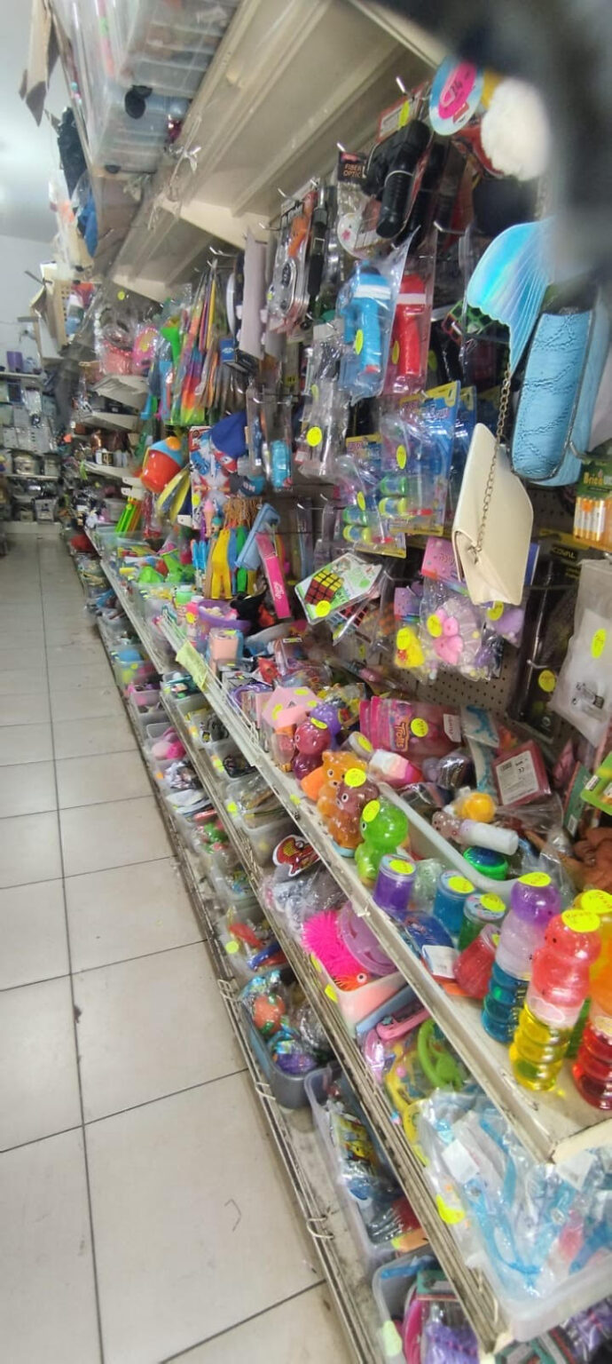 32532